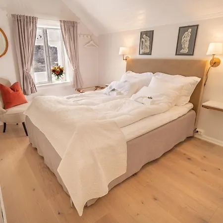 Husum Hotell *