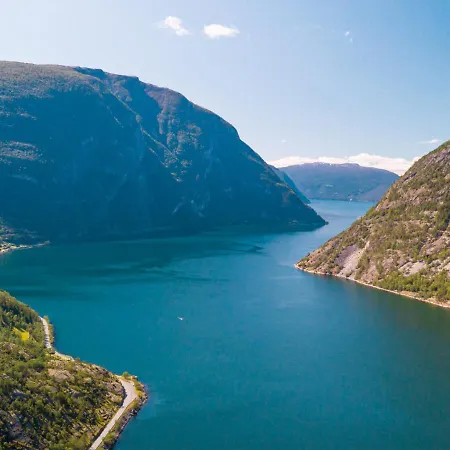 Husum Hotell Borgund